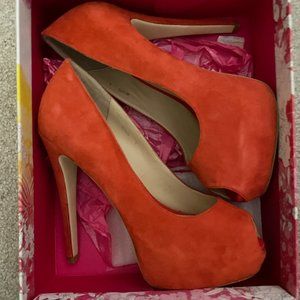 Chinese Laundry Kid Suede Orange Peep Toe Platform Pump Size 9 | 8.5